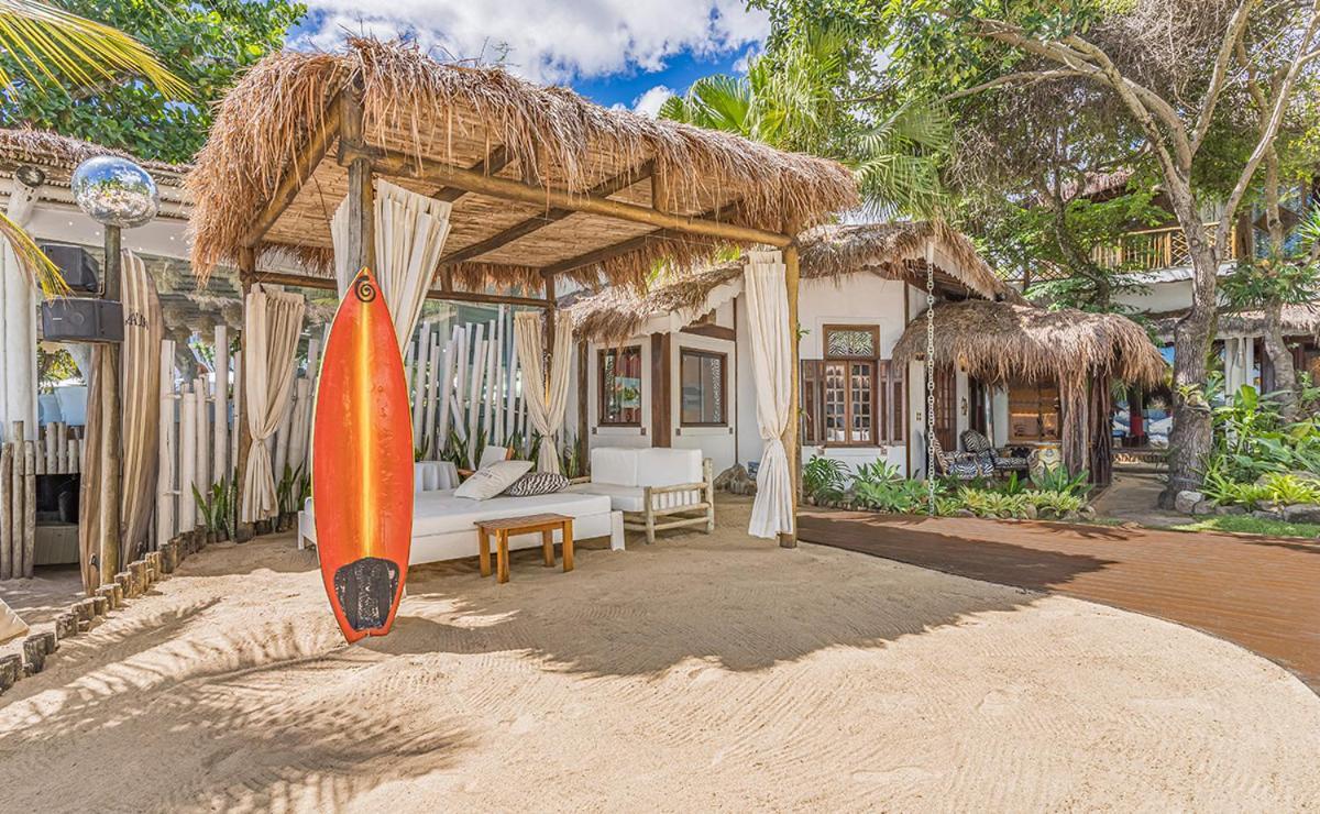 Dpny Beach Hotel & Spa 일랴벨라 외부 사진 Beach bungalows at the Grand Palladium Hotel